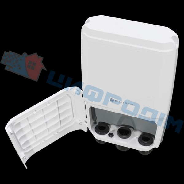Mikrotik FiberBox Plus (CRS305-1G-4S+OUT) 5-портовый управляемый коммутатор 29944 фото